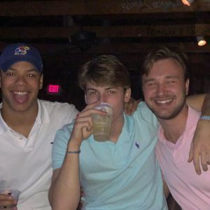 Meet your Posher, Chase